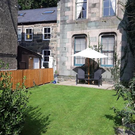 Ground Floor Barmouth Centre Apartment With Garden Exteriér fotografie