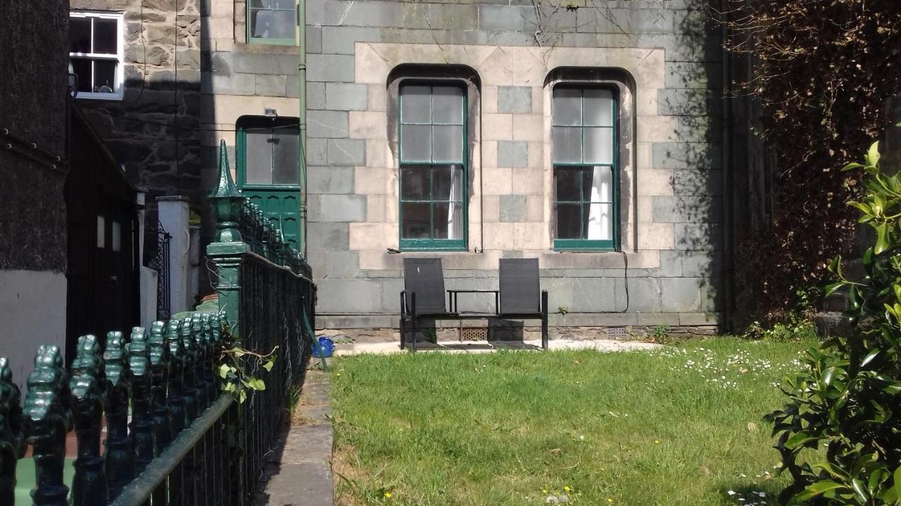 Ground Floor Barmouth Centre Apartment With Garden Exteriér fotografie